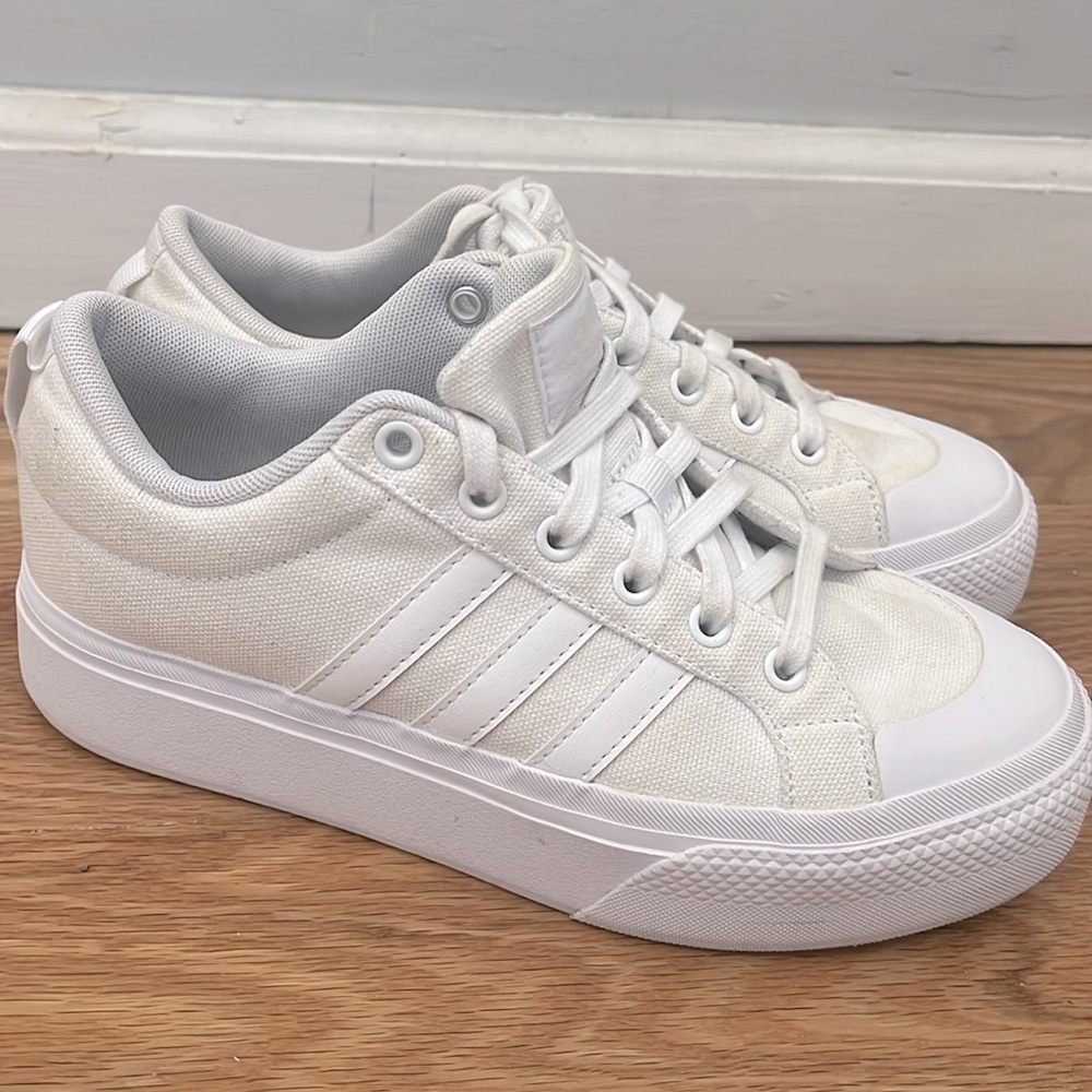 Adidas Bravada 2.0 Platform Sneakers | Size 7 | White